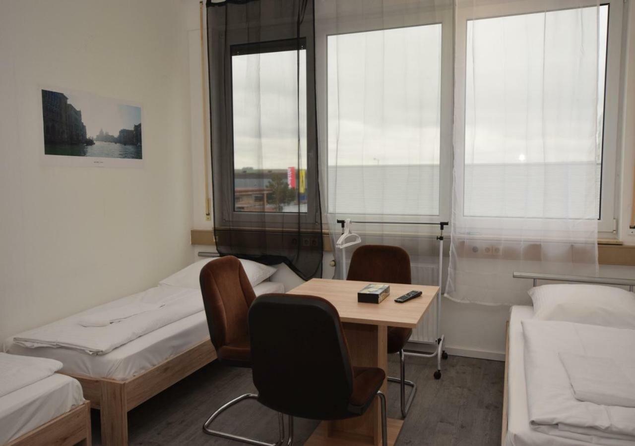 Monteurzimmer Messe Airport Wolfschlugen Extérieur photo